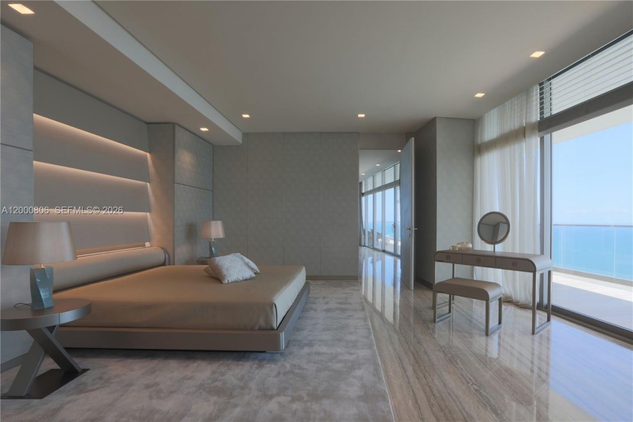 18975 Collins Ave, Unit 4800, Sunny Isles Beach, FL 33160 Photo