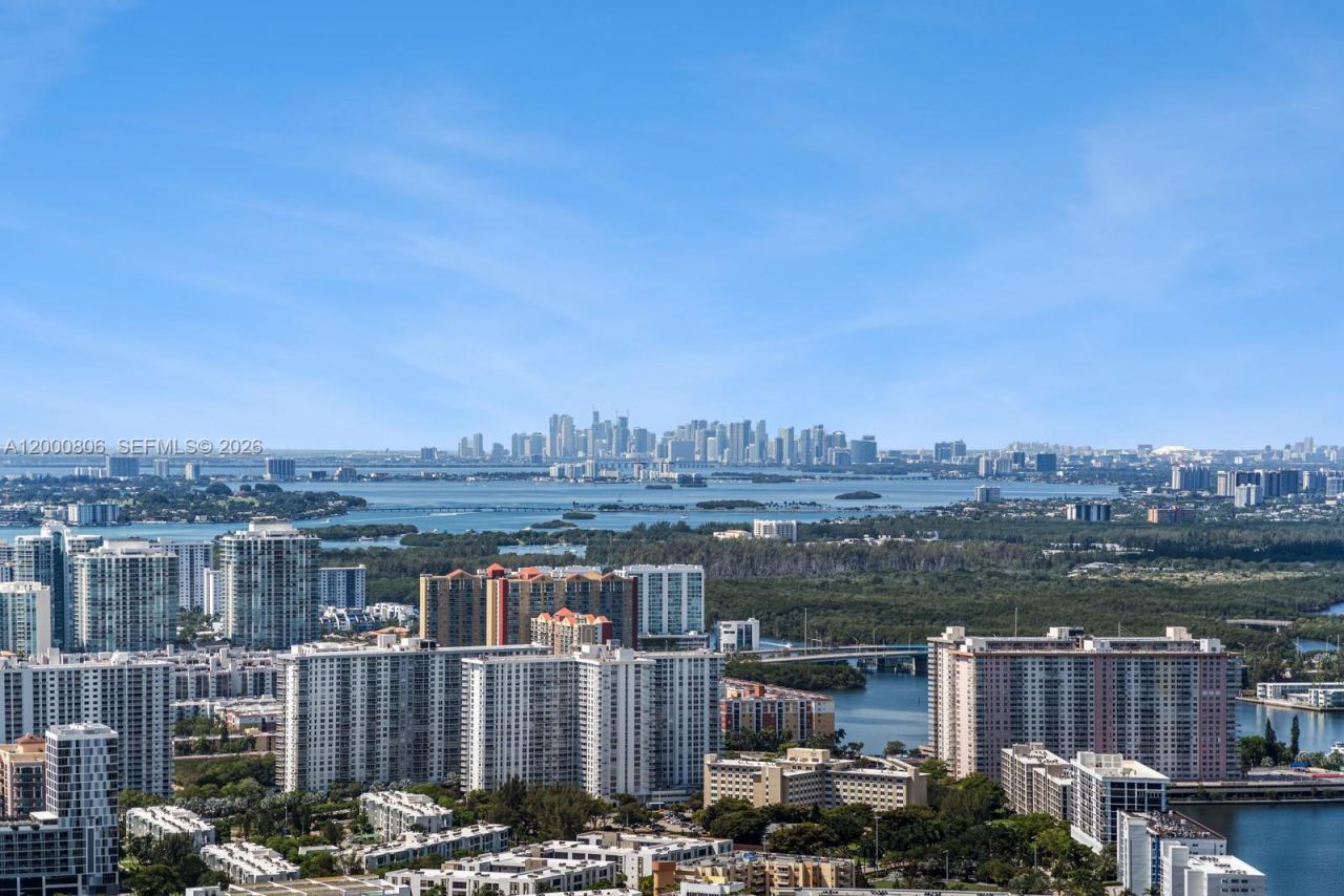 18975 Collins Ave, Unit 4800, Sunny Isles Beach, FL 33160 Photo