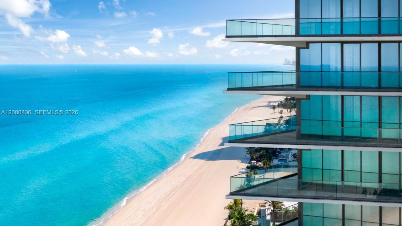 18975 Collins Ave, Unit 4800, Sunny Isles Beach, FL 33160 Photo