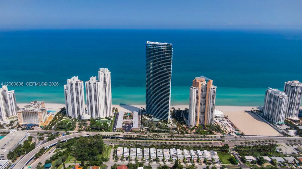 18975 Collins Ave, Unit 4800, Sunny Isles Beach, FL 33160 Photo