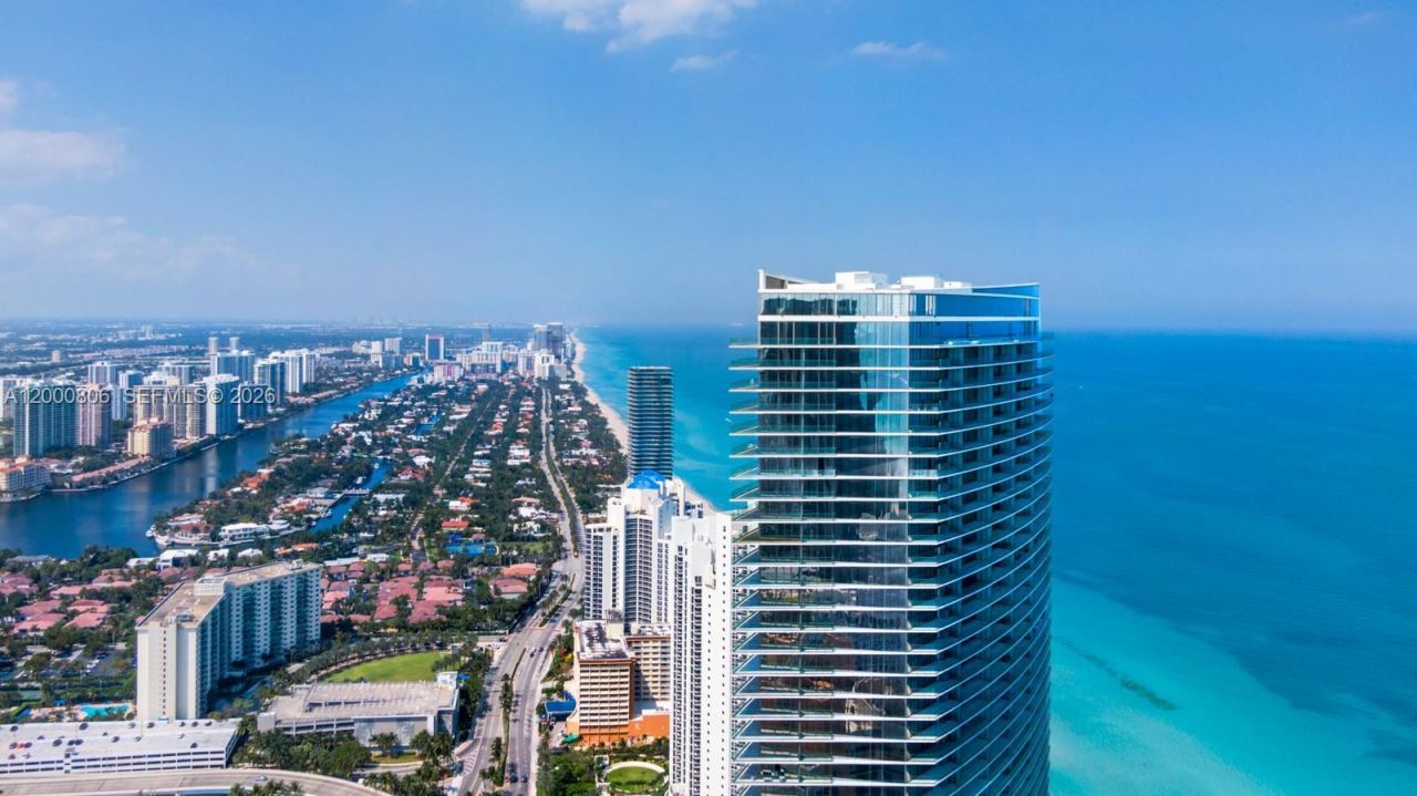 18975 Collins Ave, Unit 4800, Sunny Isles Beach, FL 33160 Photo