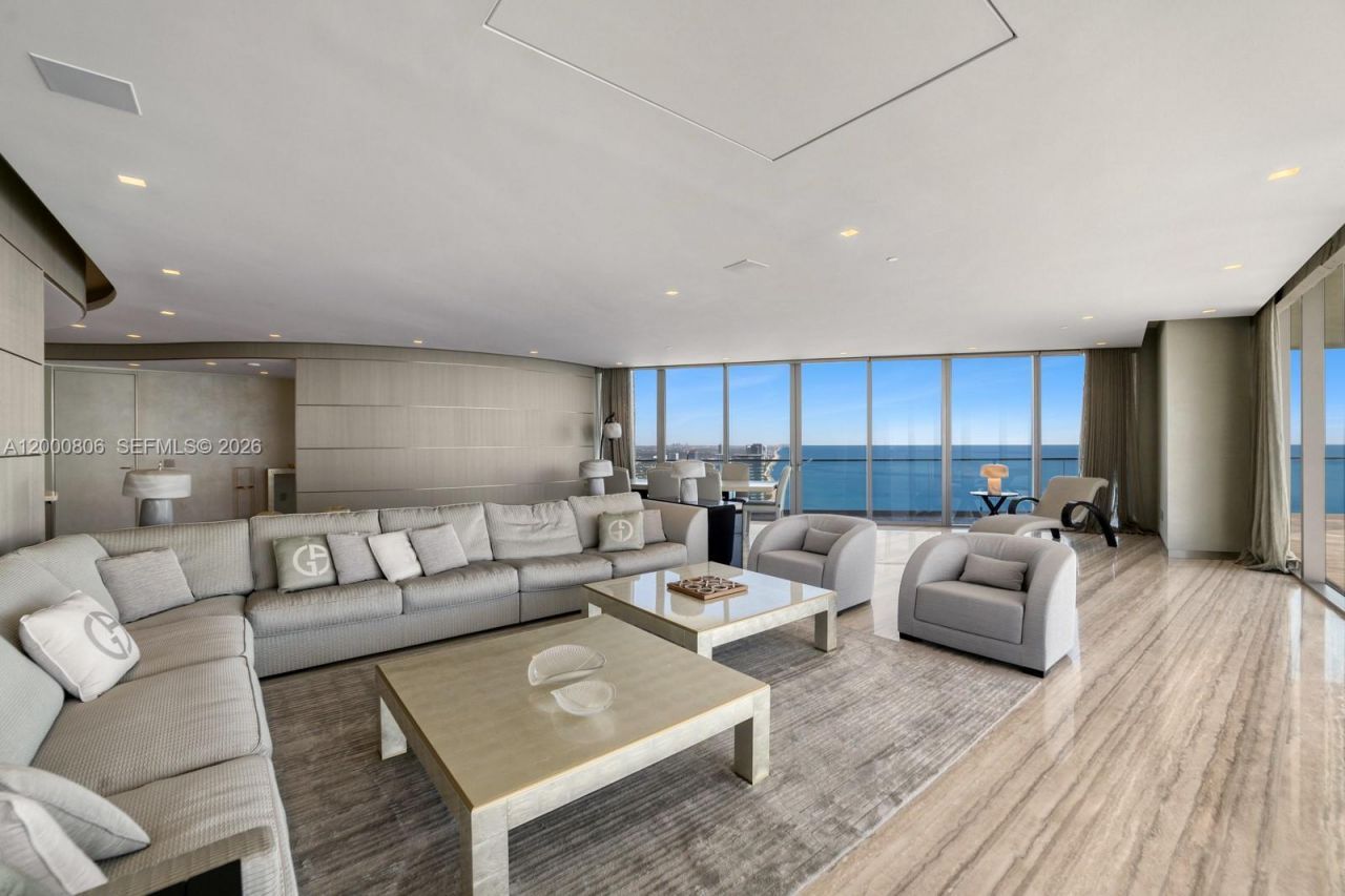 18975 Collins Ave, Unit 4800, Sunny Isles Beach, FL 33160 Photo
