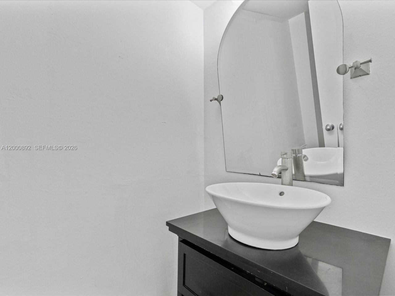 9800 W Bay Harbor Dr, Unit 308, Bay Harbor Islands, FL 33154 Photo