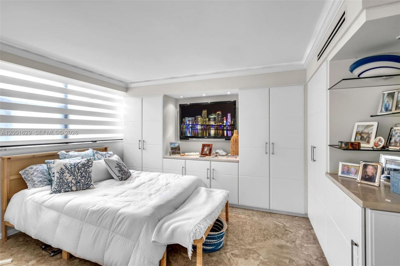 55 Ocean Lane Dr, Unit 1028, Key Biscayne, FL 33149 Photo