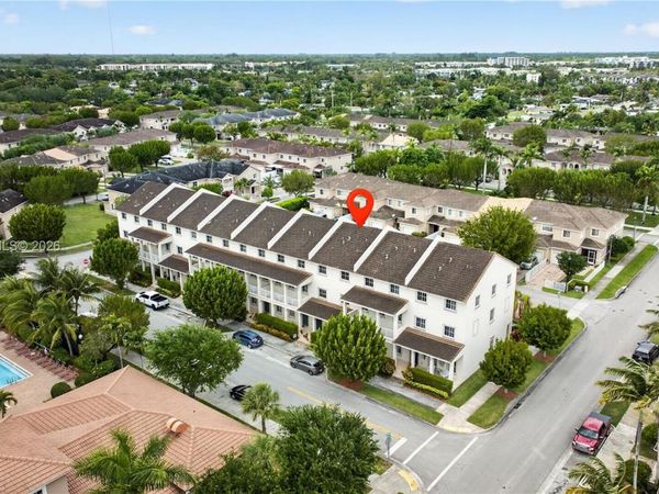 14213 SW 274th St , Homestead, FL 33032