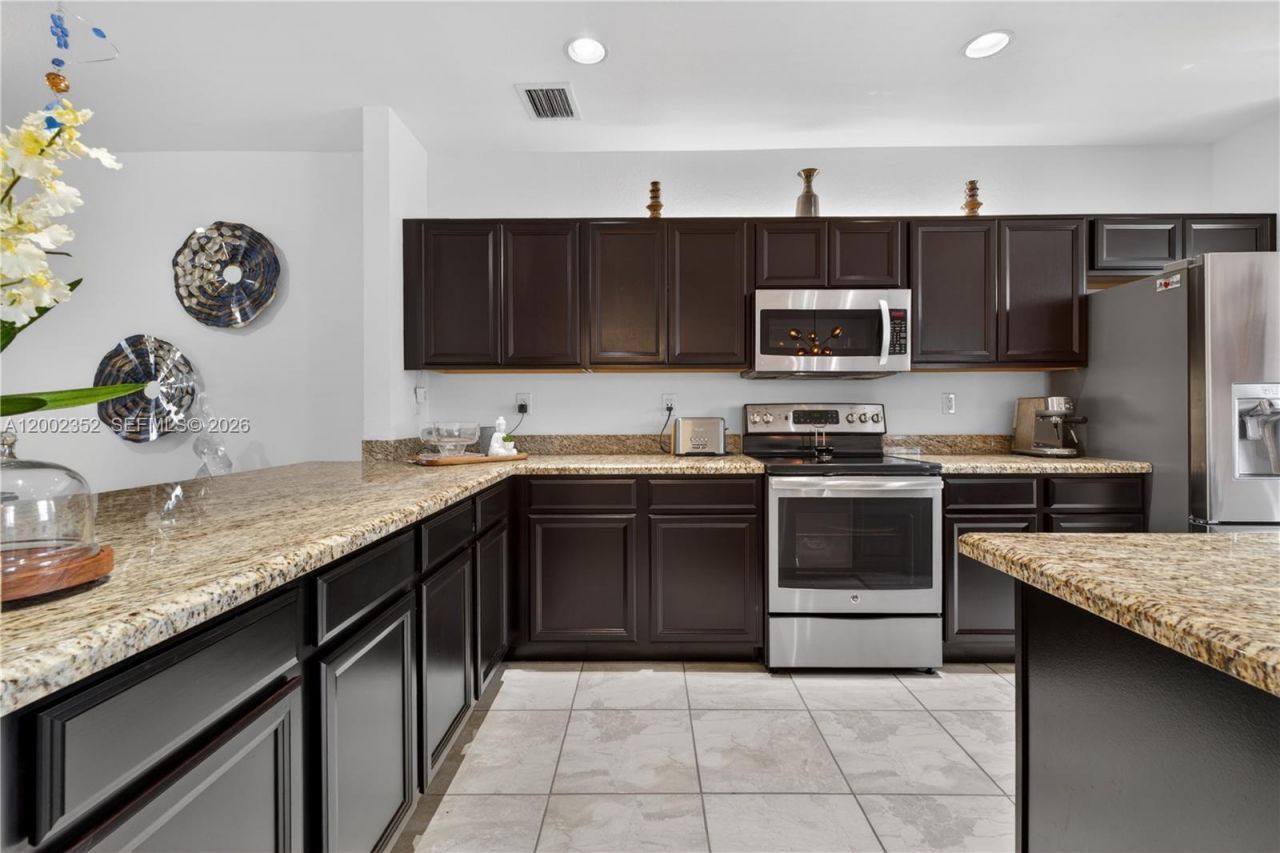 14213 SW 274th St, Homestead, FL 33032 Photo