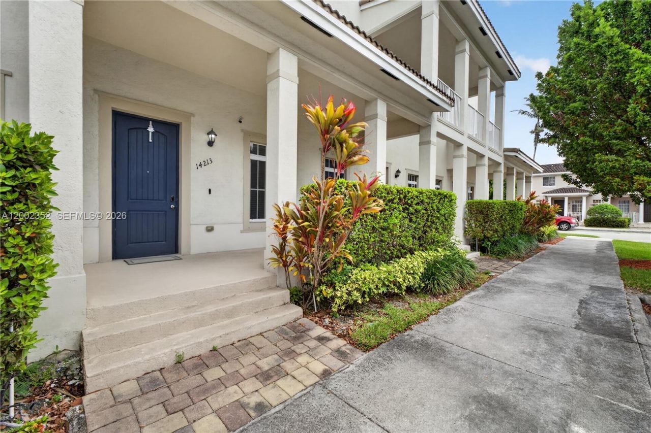 14213 SW 274th St, Homestead, FL 33032 Photo