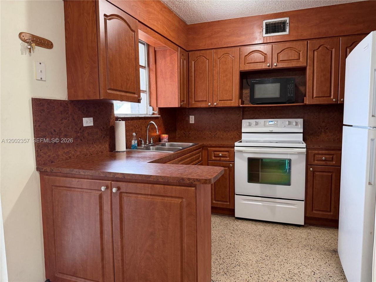 251 SW 69th Ave, Miami, FL 33144 Photo