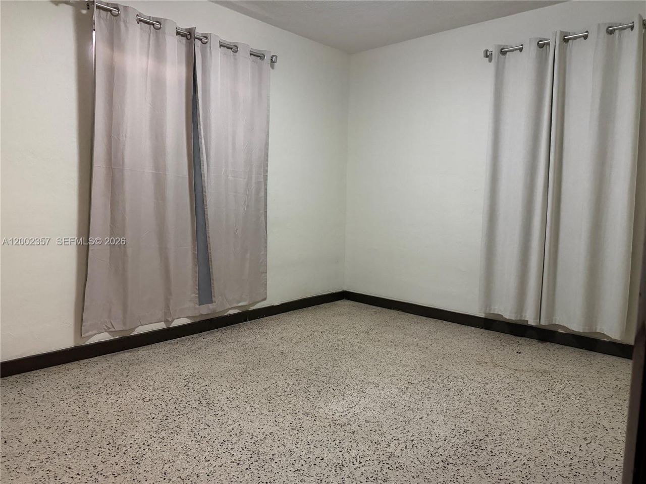 251 SW 69th Ave, Miami, FL 33144 Photo