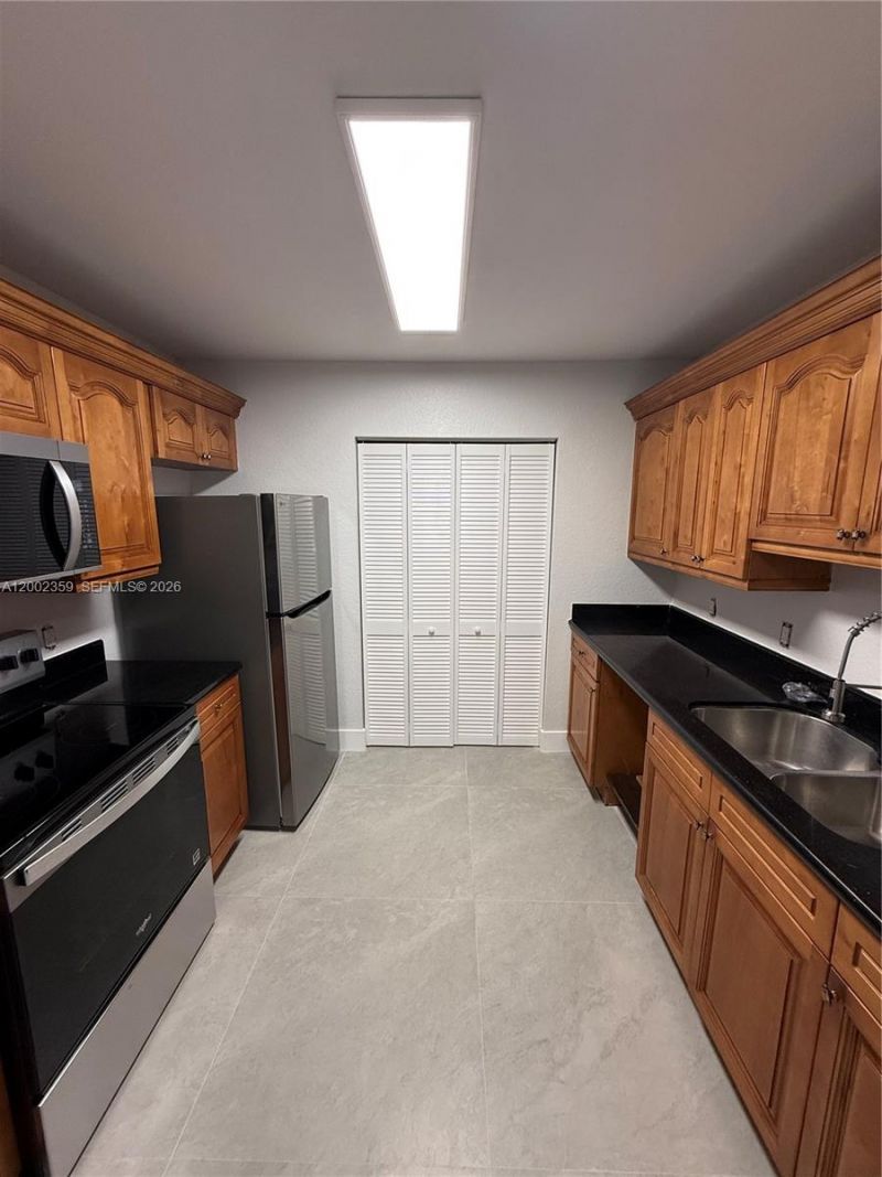 7608 NW 38th Ct, Unit 14, Davie, FL 33024 Photo