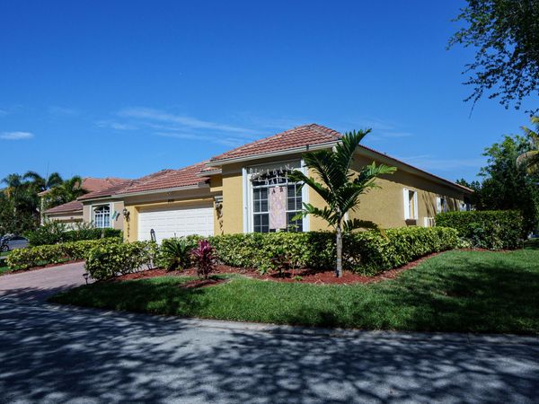 8058 Via Hacienda, Riviera Beach, FL 33418