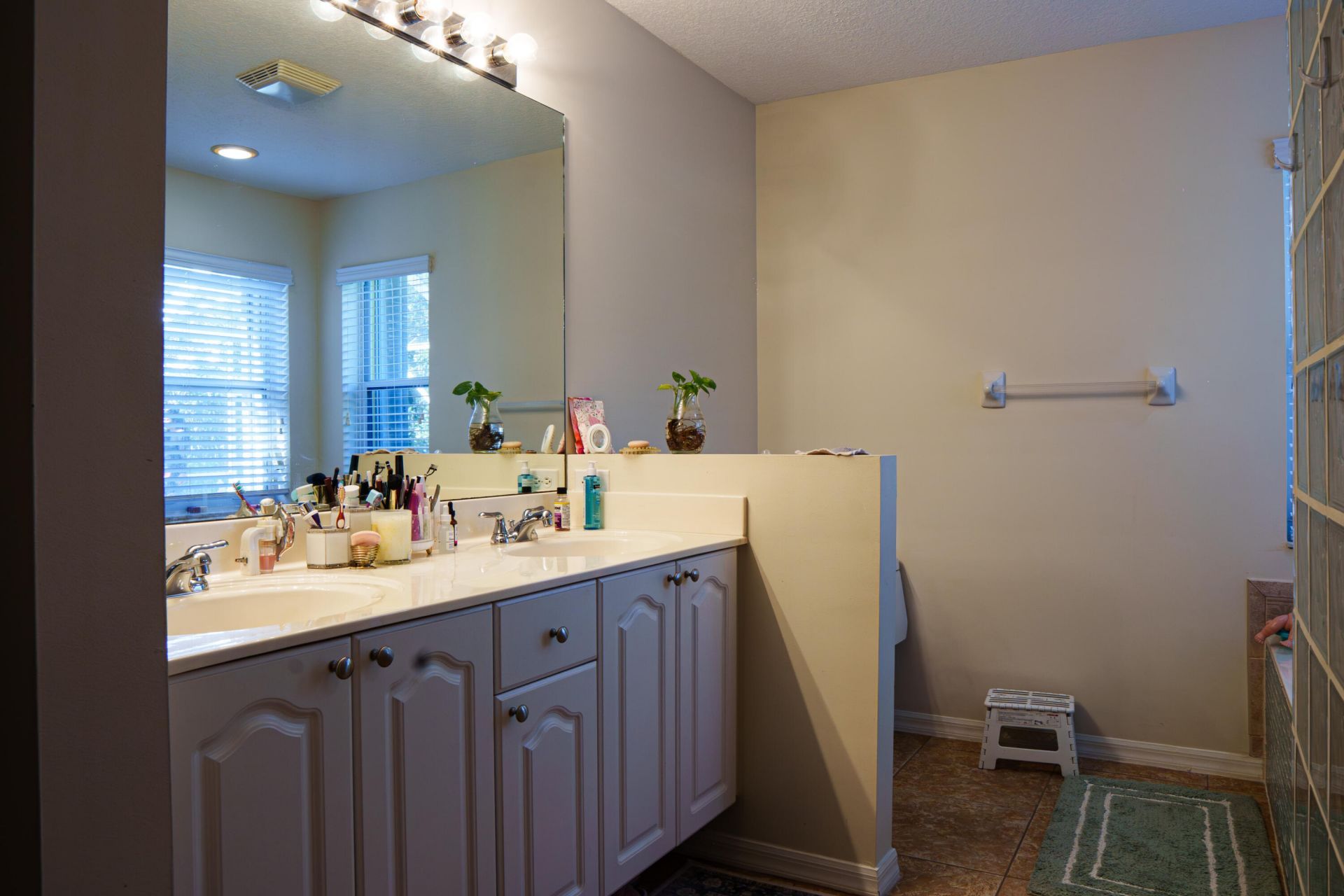 8058 Via Hacienda, Riviera Beach, FL 33418 Photo