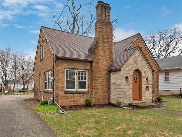 1046 KELLOGG STREET, Green Bay, WI 54303