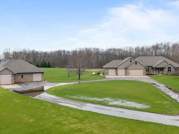 E9625 HICKORY RIDGE LANE, New London, WI 54961