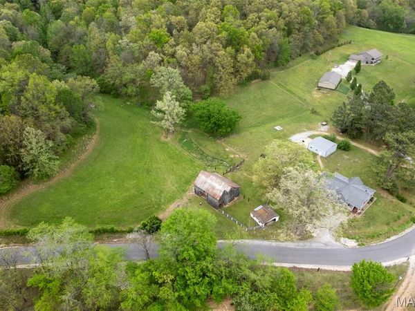 2302 County Road 525 , Jackson, MO 63755