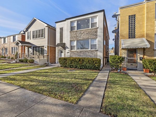 7508 W Devon Avenue , Chicago, IL 60631