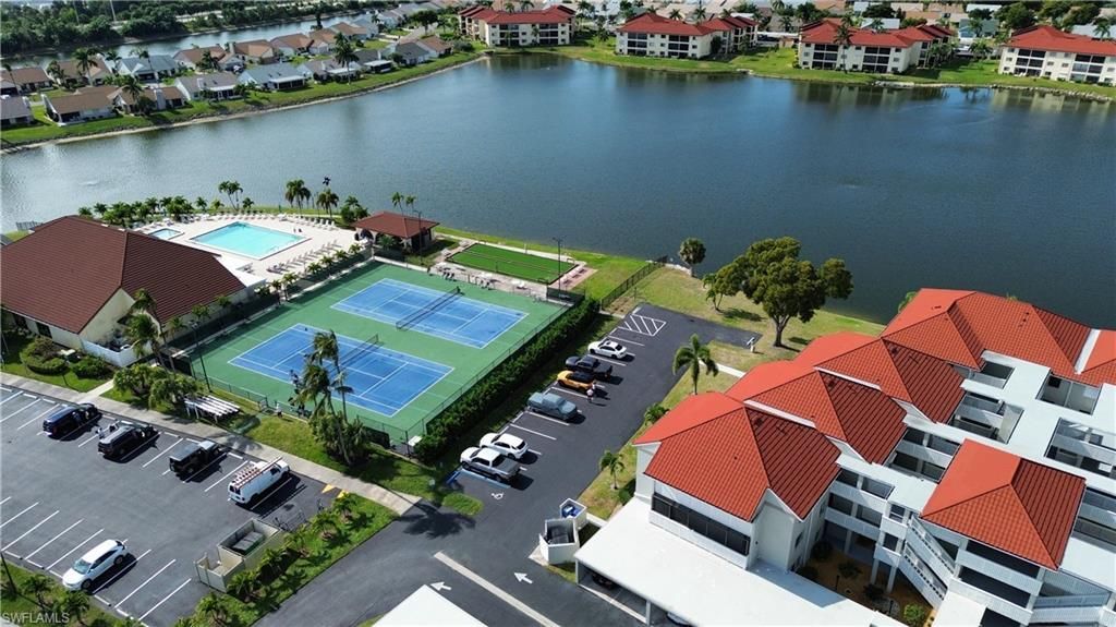 11610 Caravel Cir, Unit 108, Fort Myers, FL 33908 Photo