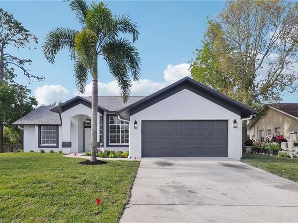 9092 Irving RD, FORT MYERS, FL 33967