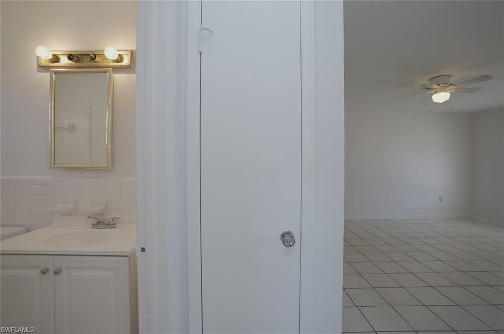 1193 S Alhambra Cir, Naples, FL 34103 Photo