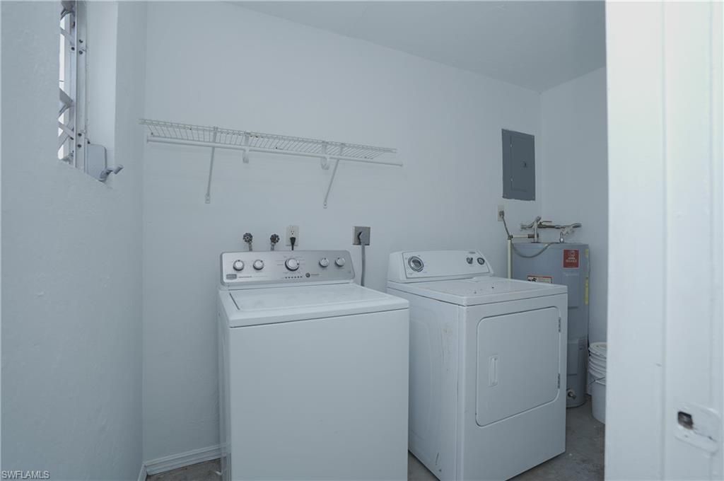 1193 S Alhambra Cir, Naples, FL 34103 Photo