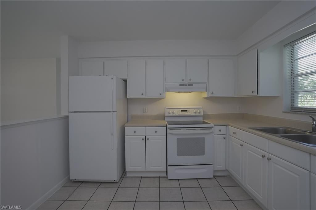 1193 S Alhambra Cir, Naples, FL 34103 Photo