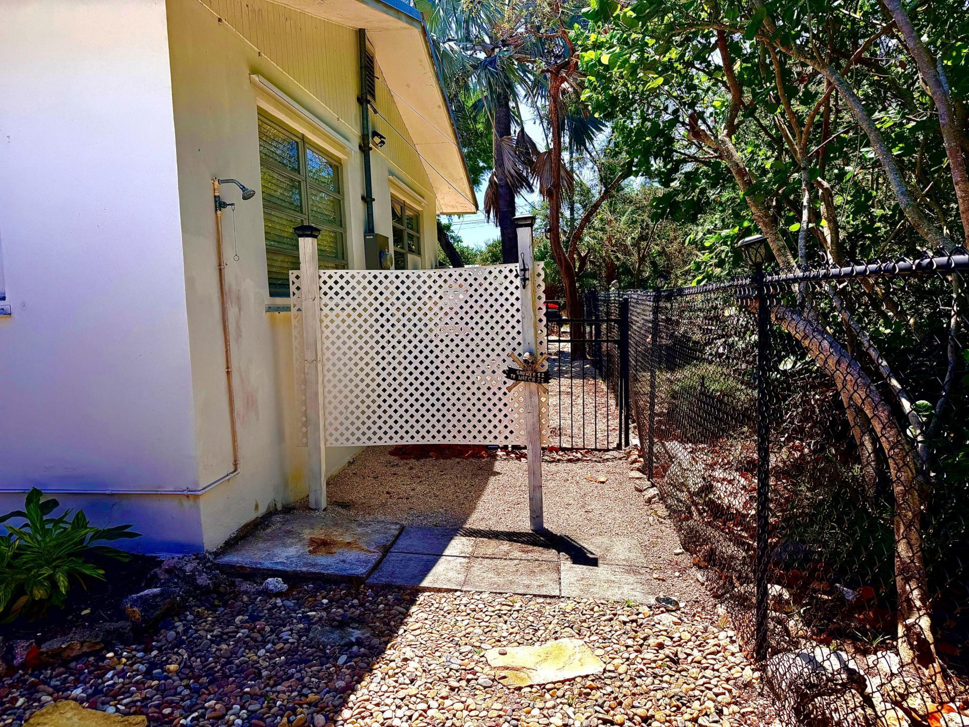 30375 Oleander Boulevard, Big Pine Key, FL 33043 Photo