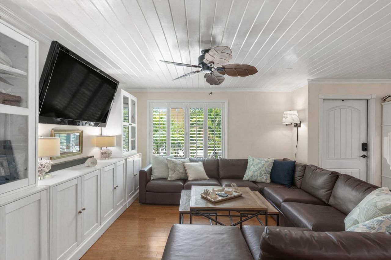 5 Emerald Drive, Big Coppitt, FL 33040 Photo