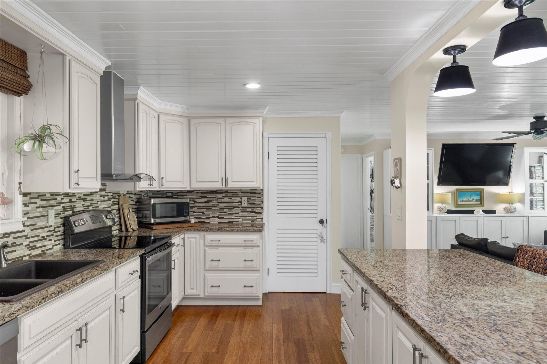 5 Emerald Drive, Big Coppitt, FL 33040 Photo