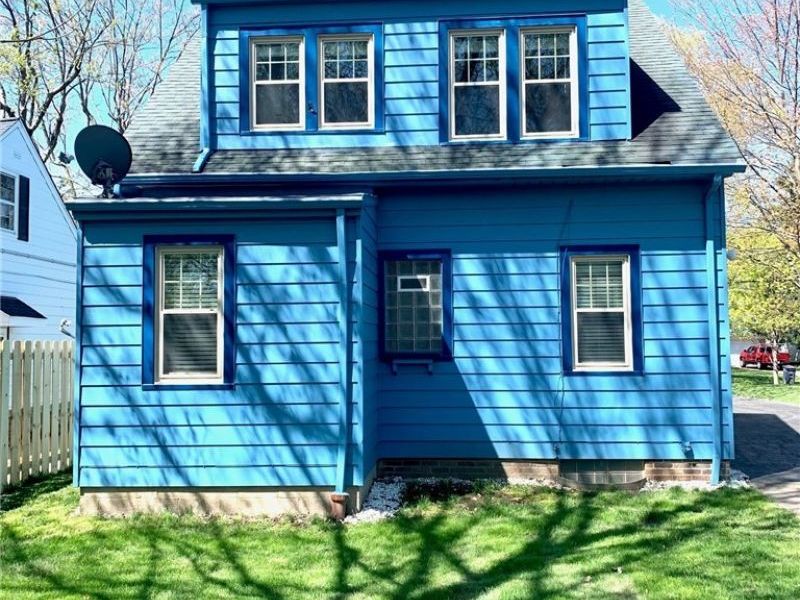 1715 Edgefield Road, Lyndhurst, OH 44124 Photo 2