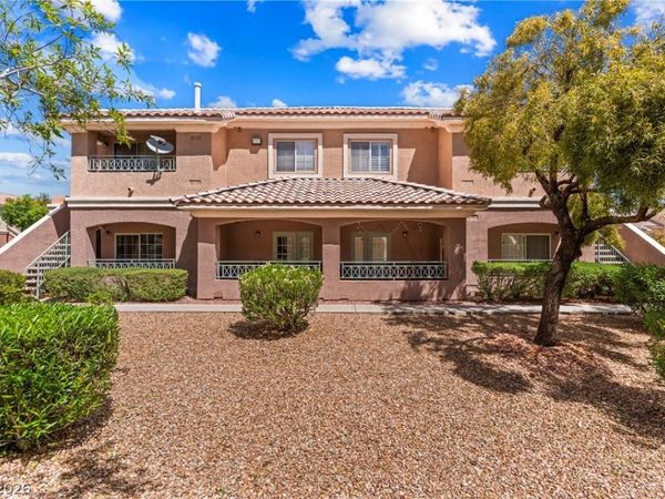 352 Amber Pine Street, Unit 207, Las Vegas, NV 89144