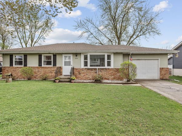 6585 W 130th Avenue, Cedar Lake, IN 46303