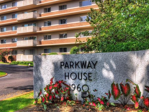 1960 N PARKWAY AVE, Unit 205, Memphis, TN 38112