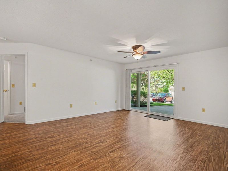 2316 Sawmill Court, Unit 103, Burlington, KY 41005 Photo 5