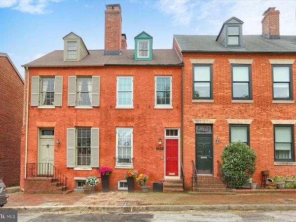 111 BARRE STREET W, BALTIMORE, MD 21201