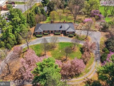 466 MERRIMANS LANE, WINCHESTER, VA 22601