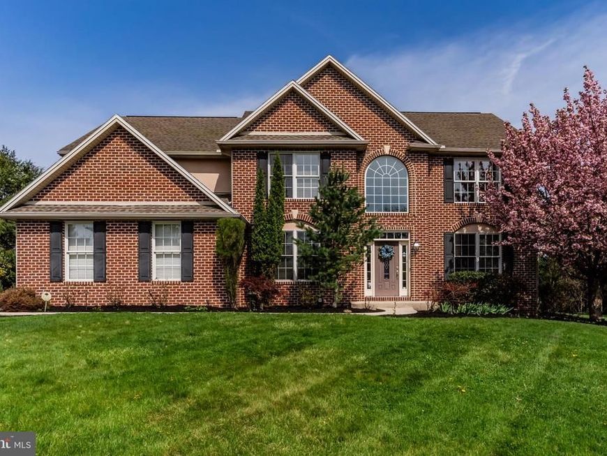 1517 Smokehouse Lane, Harrisburg, PA 17110 Main Photo