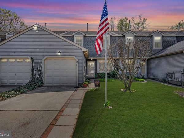 7 RIVER BANK DRIVE , ROEBLING, NJ 08554