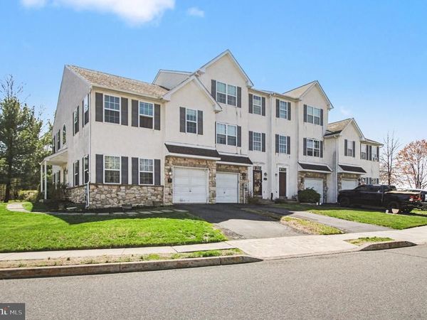 1498 LAURA LANE, POTTSTOWN, PA 19464