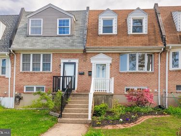 889 OXFORD AVENUE, PHOENIXVILLE, PA 19460