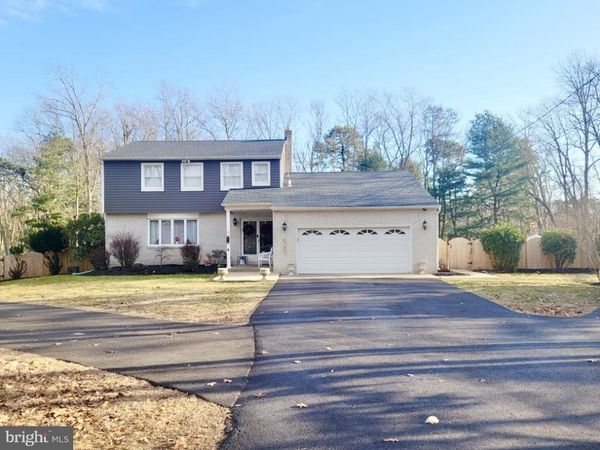 15 LIPPINCOTT AVENUE, VOORHEES, NJ 08043