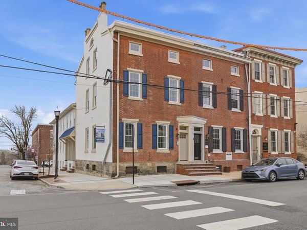 100 W FRONT STREET, Unit 1B, MEDIA, PA 19063