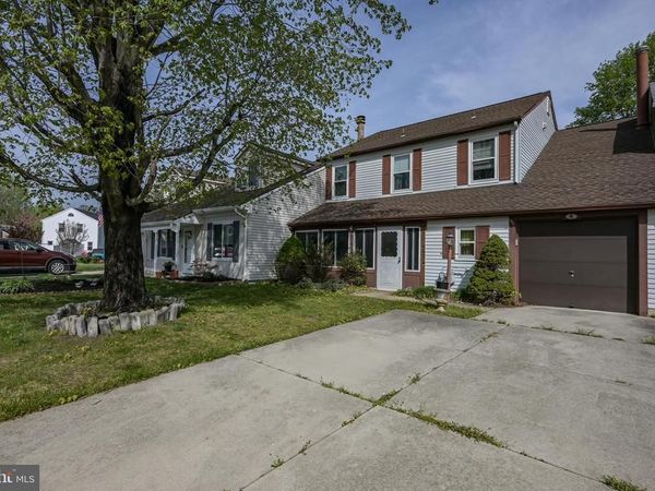 4 WARBLER DRIVE, VOORHEES, NJ 08043