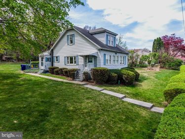 3513 BEAUFORT STREET , HARRISBURG, PA 17111