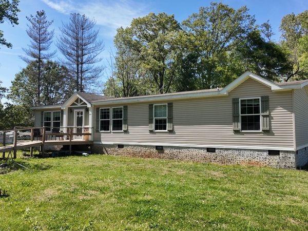 205 Ridge Road, Whitwell, TN 37397