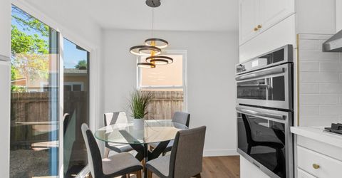 5625 La Campana Way, Sacramento, CA 95822 Photo