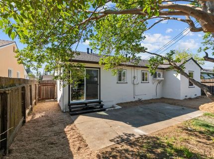 5625 La Campana Way, Sacramento, CA 95822 Photo