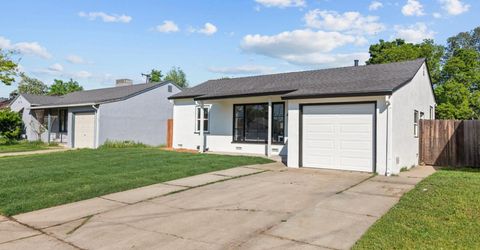 5625 La Campana Way, Sacramento, CA 95822 Photo