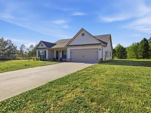2105 Willow Park Drive , Monroe, GA 30655
