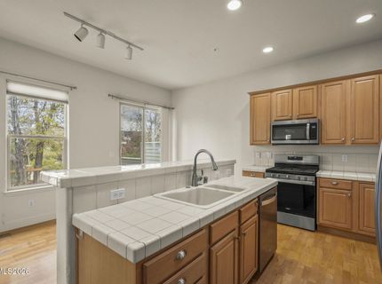 6516 Aston Circle, Sparks, NV 89436 Photo