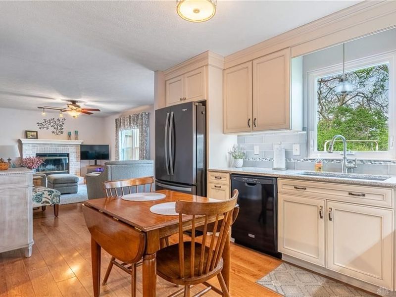 280 Tamarack Trail, Springboro, OH 45066 Photo 7